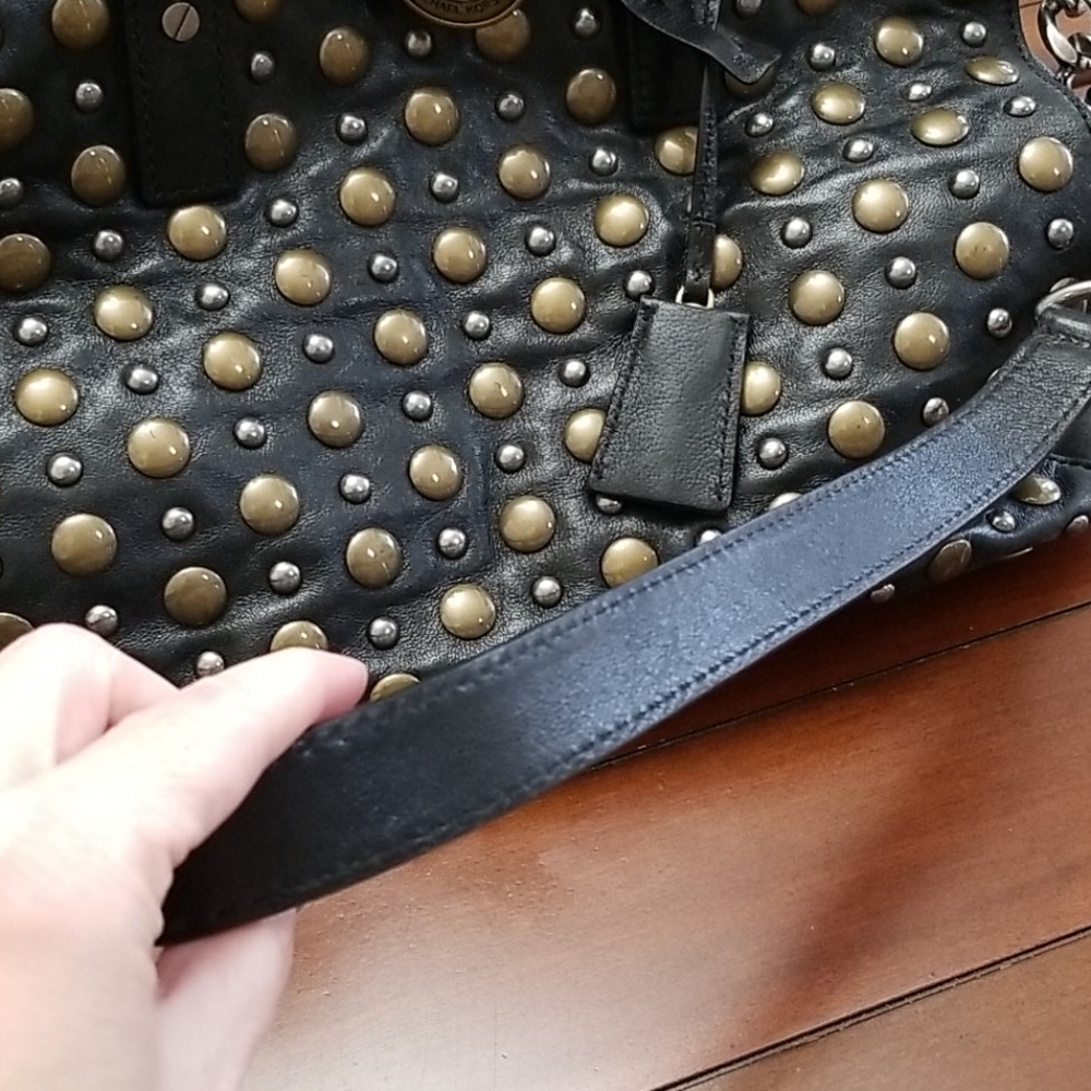 😘 MK STUDDED HAMILTON BAG - Picture 5 of 16